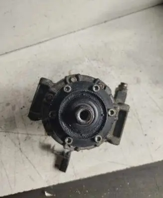 BMW 1 E81 E87 Air conditioning (A/C) compressor (pump) 447190 20060402560