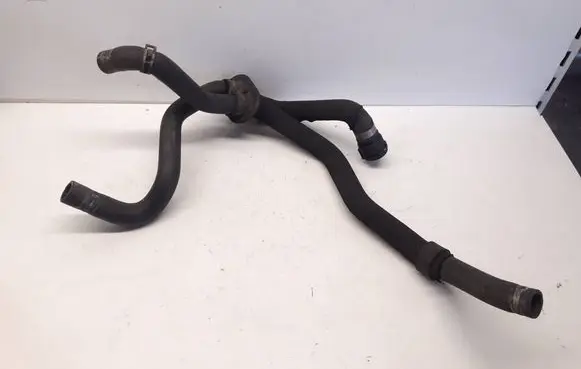 Audi A4 S4 B7 8E 8H Engine coolant pipe/hose 8E2819350AG