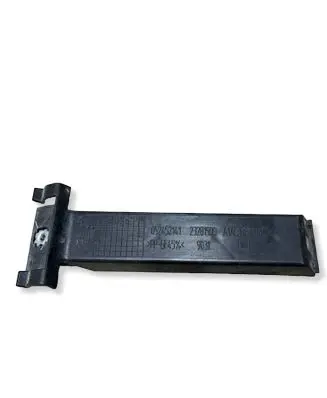 Chevrolet Camaro Rear bumper mounting bracket 23281500 052452141 9031