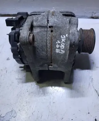Skoda Octavia Mk1 (1U) Generator/alternator 028903028D 0124325003961