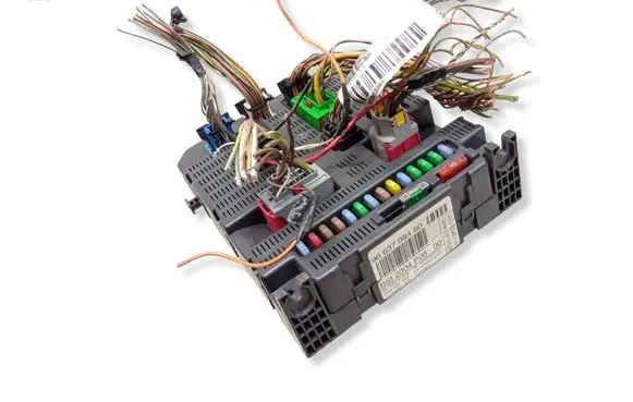 Citroen C4 I Comfort/convenience module 9663798480 2004P08 2223264241007