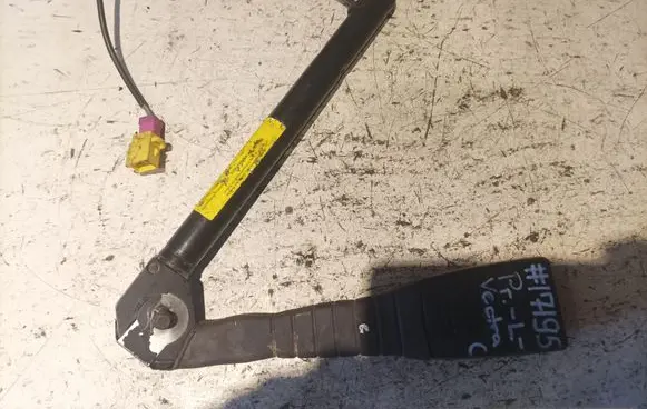 Opel Vectra C Front seatbelt