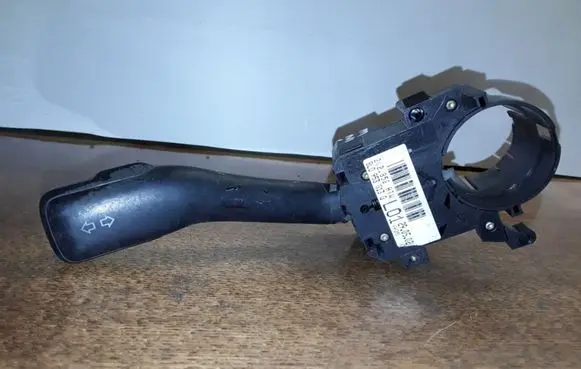 Volkswagen PASSAT B5 Indicator stalk 8L0953513G 202852ARW