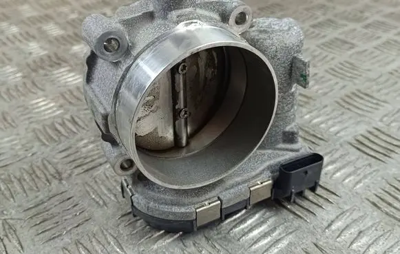 Jeep Grand Cherokee WL Throttle valve 05184349AF 028075000X 19442