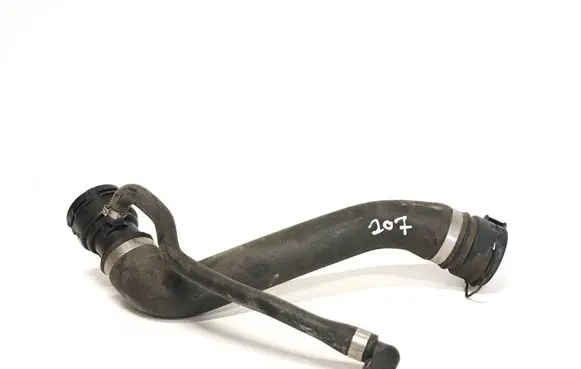 BMW 3 E90 E91 Engine coolant pipe/hose 