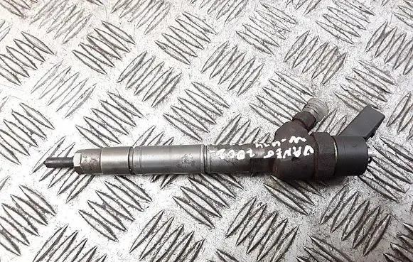 Mercedes-Benz Vaneo W414 Fuel injector 0445110116 a6680700987