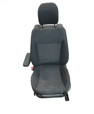 Peugeot 5008 Front driver seat 