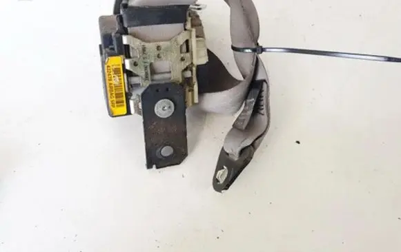 Renault Scenic I Front seatbelt 432478c 33008568
