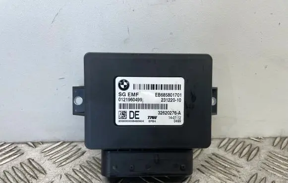 BMW 5 F10 F11 Hand brake control module 6858017