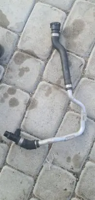 BMW 5 F10 F11 Engine coolant pipe/hose 8573157