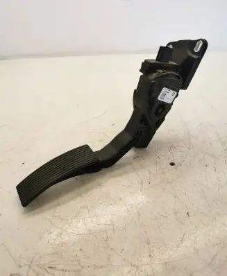Jeep Grand Cherokee Accelerator throttle pedal 52124785AF