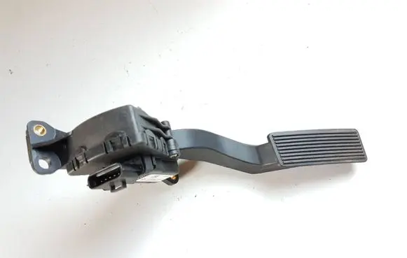Jeep Grand Cherokee (WK) Accelerator throttle pedal 53013868AC 6PV933900
