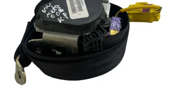 Volkswagen Jetta V Front seatbelt 1K4857705E