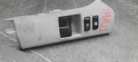Toyota Yaris Quarter vent window switch 74232-0d110