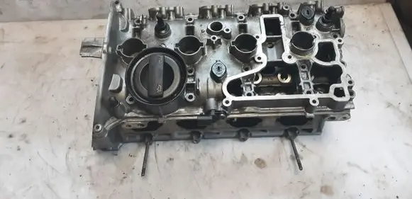 Audi Q5 SQ5 Engine head 06H103373K