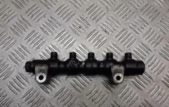 Mazda 3 I Fuel main line pipe 9654592680