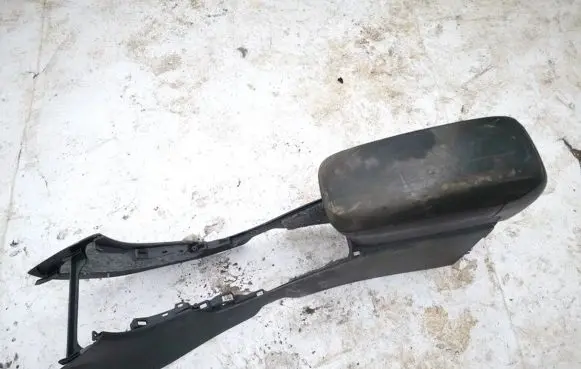 Toyota Avensis T250 Armrest 5891105070 58911-05070