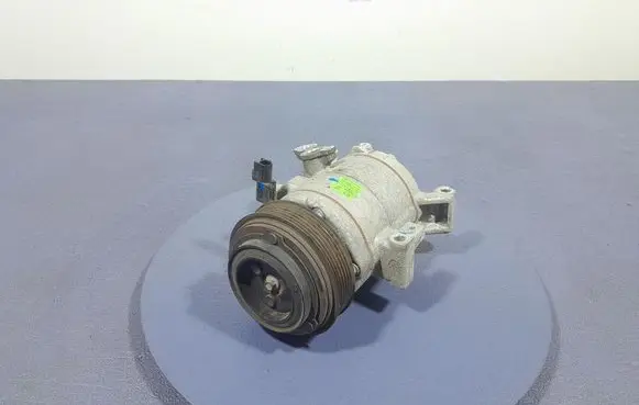 Mazda 3 III Air conditioning (A/C) compressor (pump) F500JUBBA14