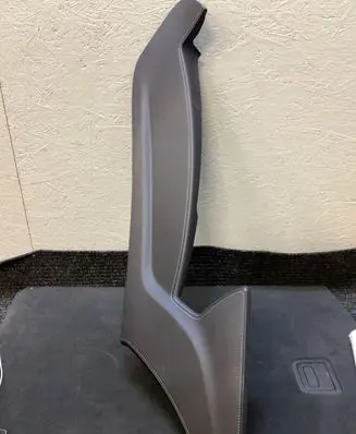 Tesla Model S Other center console (tunnel) element 105888600A PR468700AG
