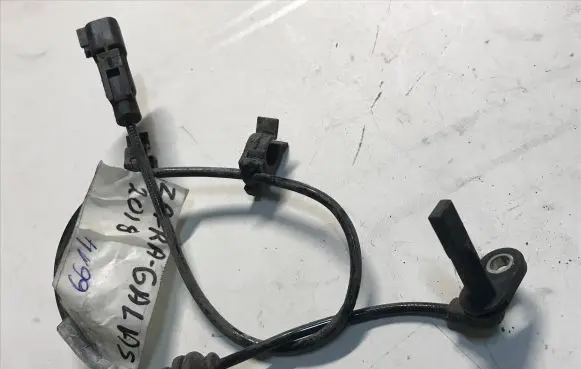 Opel Zafira C ABS rear brake sensor 13470644