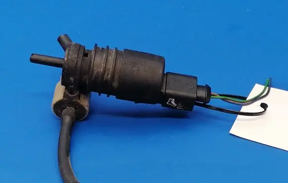 Smart ForTwo I Windscreen/windshield washer pump A0335450228