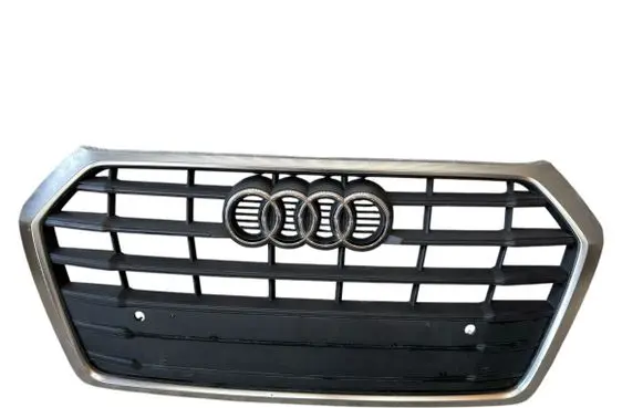 Audi Q5 SQ5 Front bumper upper radiator grill 80A853651
