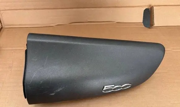 Fiat 500X Glove box