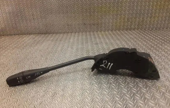 Mercedes-Benz E W211 Cruise control switch 0085452524 A0085452524