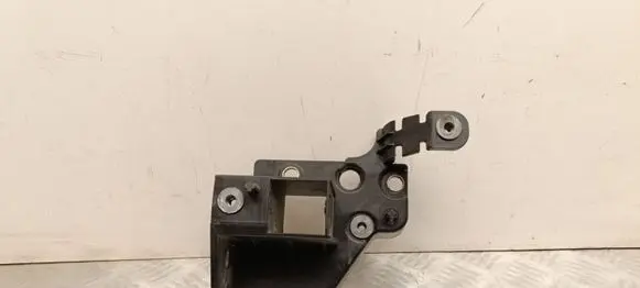 Volvo XC40 Headlight/headlamp mounting bracket 31469370