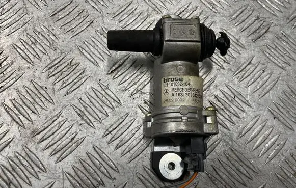 Mercedes-Benz ML W163 Other relay A1638201342