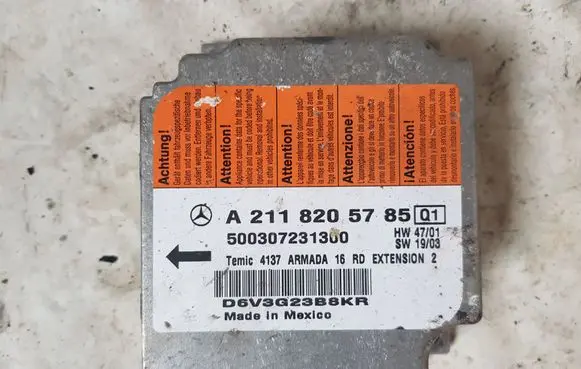 Mercedes-Benz E W211 Airbag control unit/module A2118205785