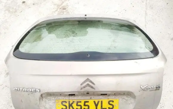 Citroen Xsara Picasso Tailgate/trunk/boot lid pilkas