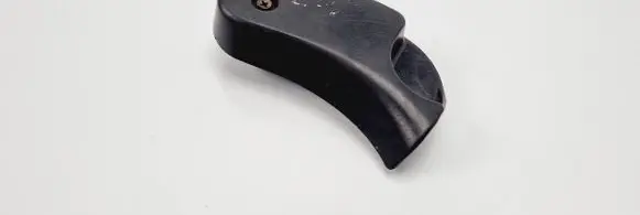 BMW 3 E46 Engine bonnet (hood) release handle 8223163