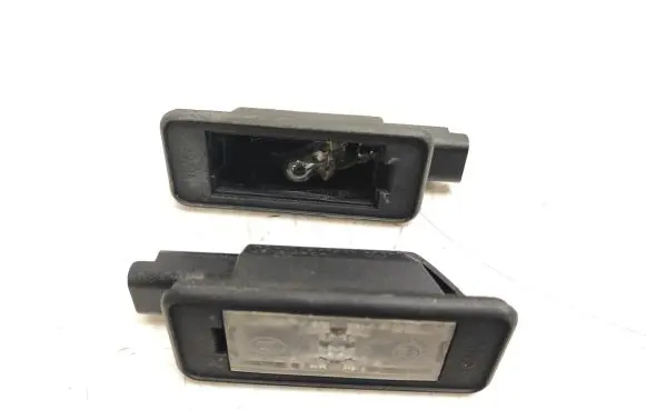 Peugeot 2008 I Number plate light 9682403680