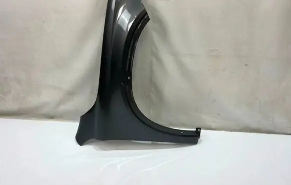 Mercedes-Benz GLA W156 Fender