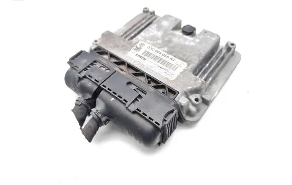 Volkswagen Tiguan Engine control unit/module 03C906016AJ 0261S05805 03C907309A