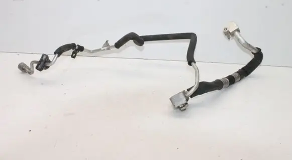 Jaguar XF X250 Air conditioning (A/C) pipe/hose