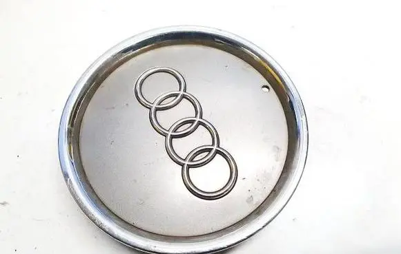 Audi A3 S3 8L Original wheel cap 8l0601165a