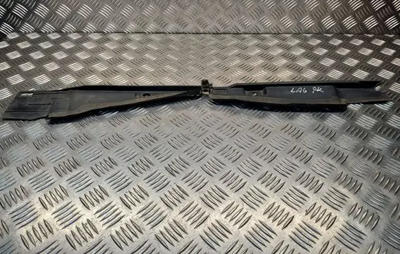 Renault Laguna III Fender end trim 668630011R