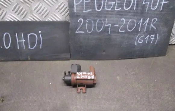 Peugeot 407 Vacuum valve 