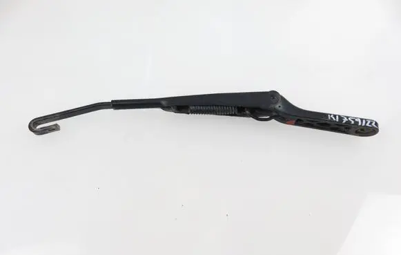 Toyota RAV 4 (XA10) Rear wiper blade arm