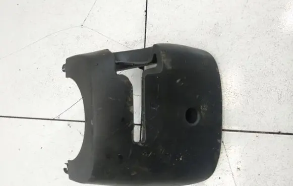 Steering wheel column trim