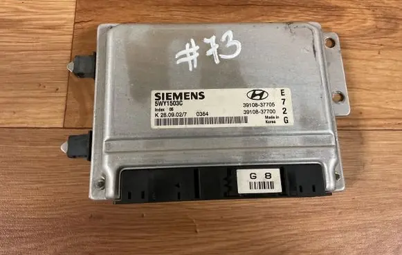 Hyundai Coupe Engine control unit/module 3910837700 5WY1503C 3910837705