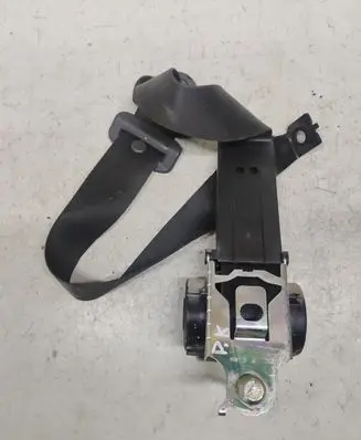 Opel Zafira B Front seatbelt
