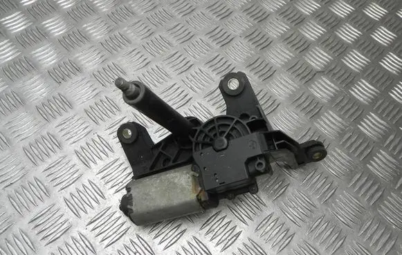 Opel Astra G Rear window wiper motor 90559444