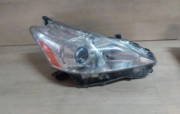 Toyota Prius+ (ZVW40) Rear/tail lights