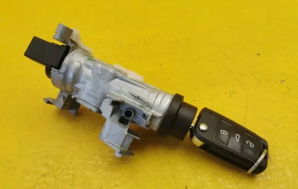 Volkswagen T-Roc Ignition lock 5Q1905865 1K0905851 5G6959752CF