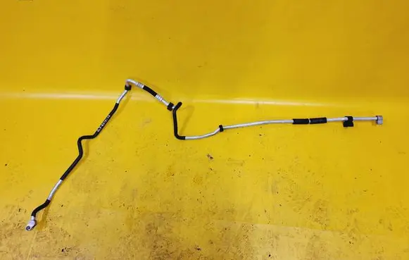 Audi Q7 4L Air conditioning (A/C) pipe/hose 7L6820729A