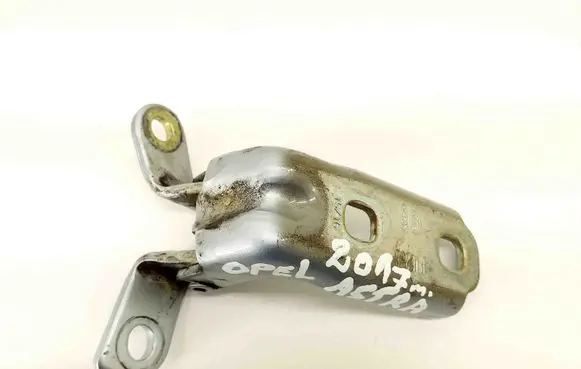 Opel Astra K Rear door upper hinge