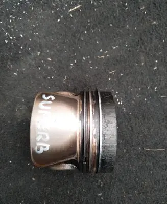 Skoda Superb B8 (3V) Piston 